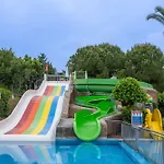 Breeze Hotel