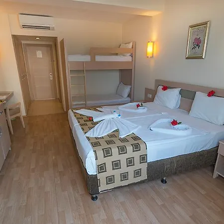 Breeze Hotel Sidé
