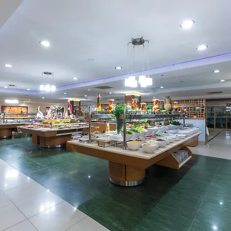 Breeze Hotel 5*