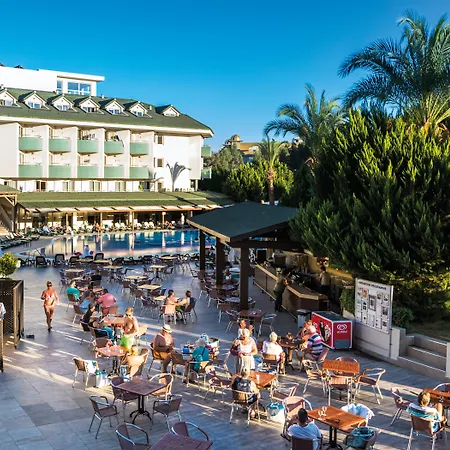 Hotel Breeze 5*