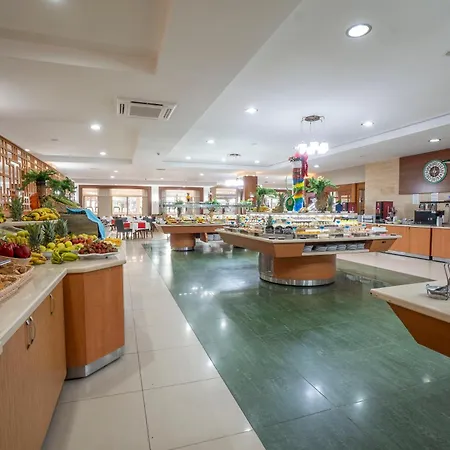 Breeze Hotel 5*