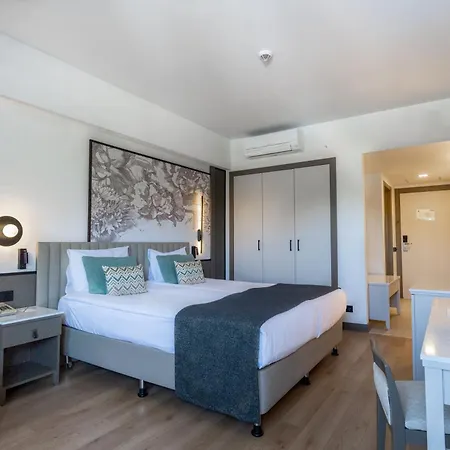 Hotel Breeze
