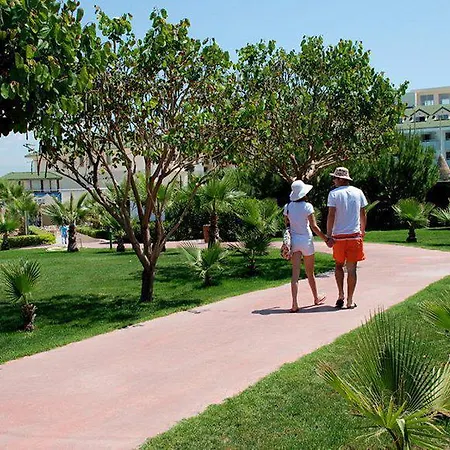 Hotel Breeze Sidé