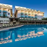 Hotel Breeze - Ultra Side