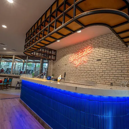 Side Breeze 酒店 安塔利亚